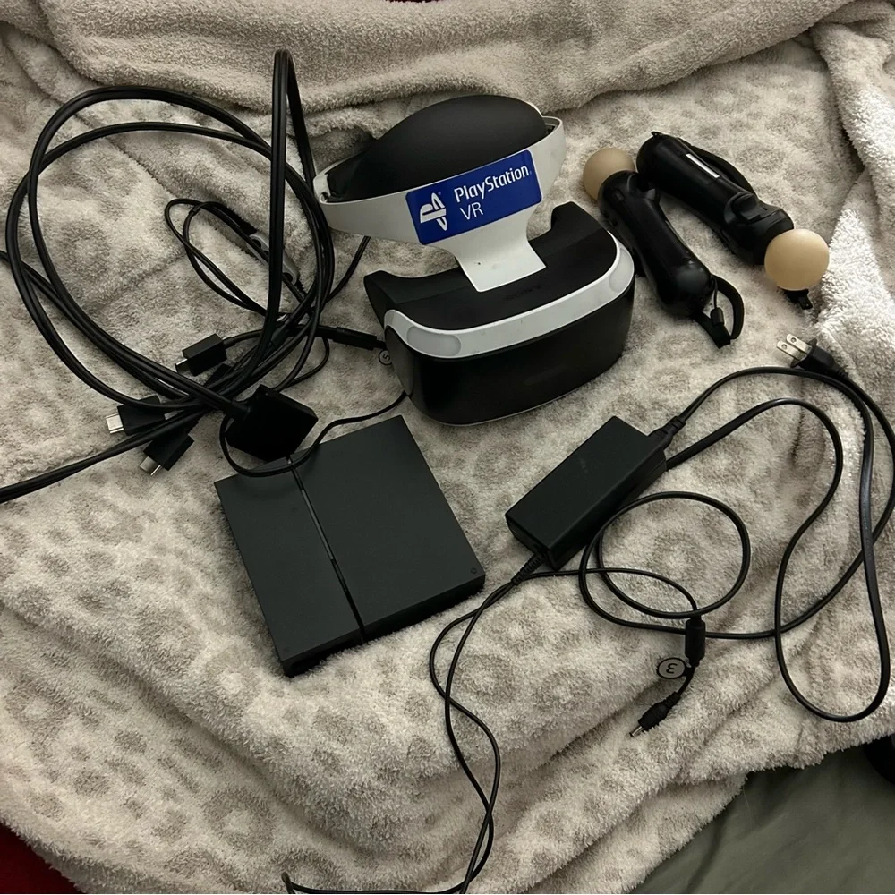 Get it while you can ps vr with motion controllers, and lite gun